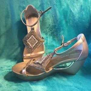 "Andrew Geller" Pewter Sandals